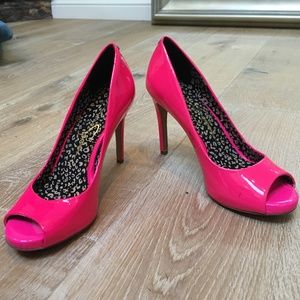 hot pink, peep toe heels